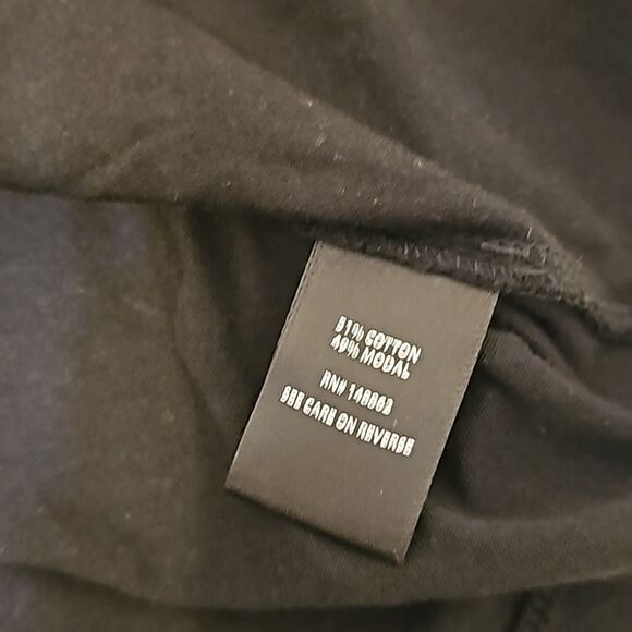 Torrid sleeveless top size 1 - Picture 7 of 8